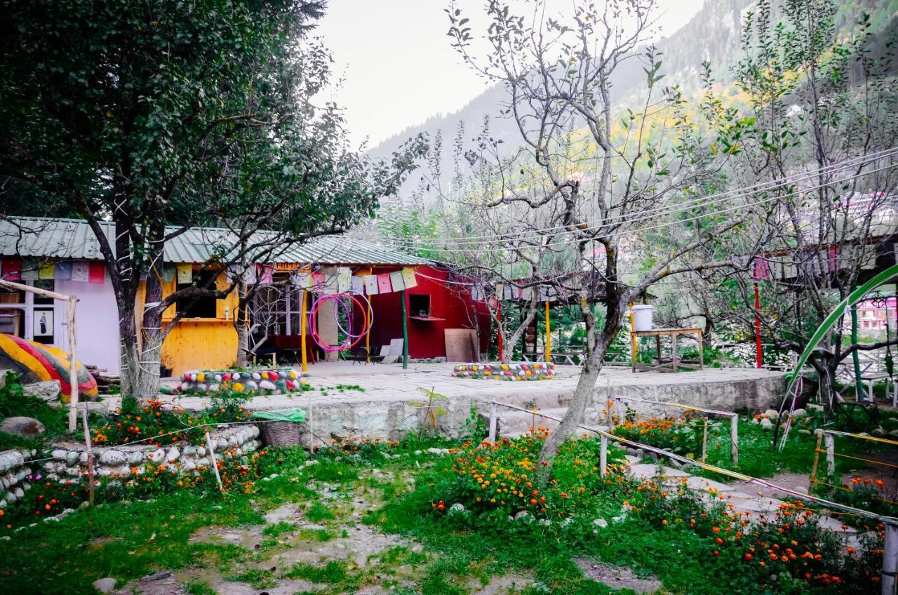 Himtrek Riverside Camps & Hostel Manali Exteriér fotografie