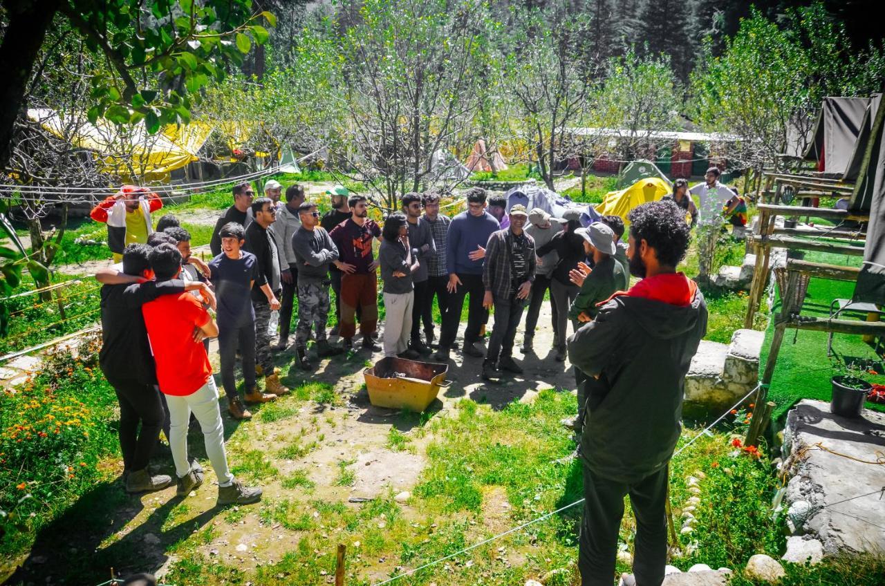 Himtrek Riverside Camps & Hostel Manali Exteriér fotografie